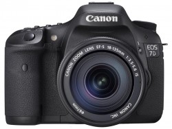Canon EOS 7D KIT EF-S 18-135mm IS